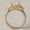 Anell de boda d'1 quirat amb diamant conreat en laboratori de talla ovalada , or blanc de 14 k